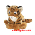 Brinquedo pequeno enchido do animal selvagem do tigre